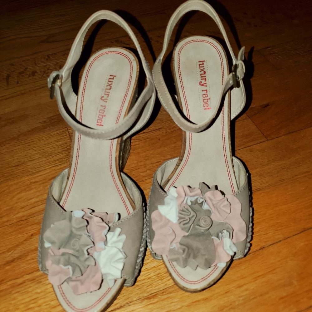 Luxury Rebel Wedge